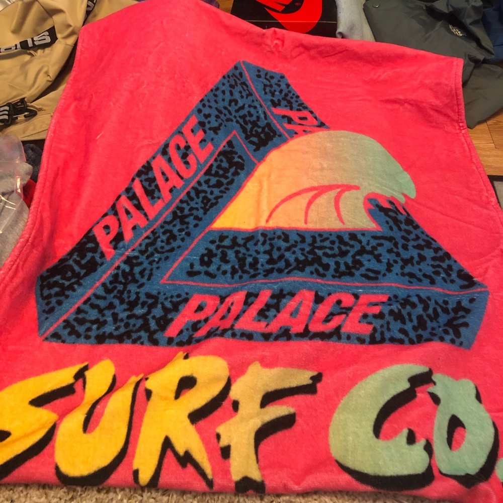 Palace surf co towel